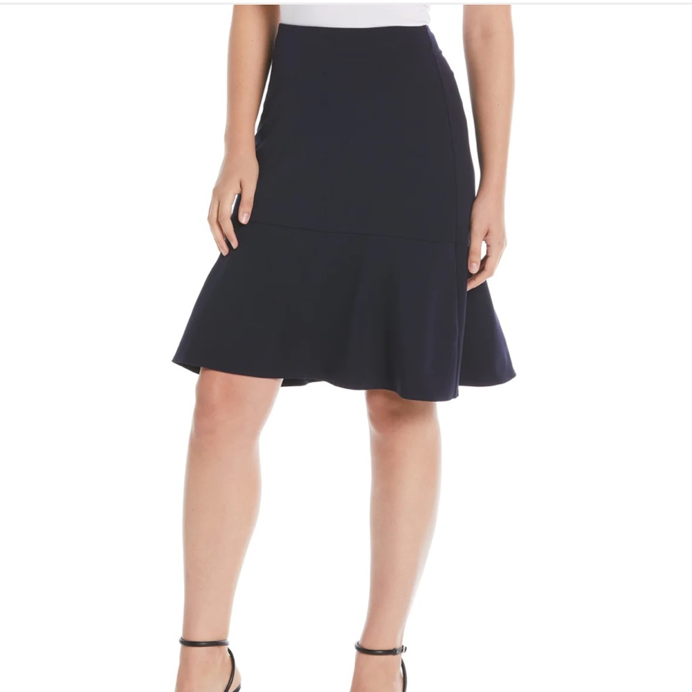 NEWYORK & COMPANY BLACK A LINE FLOUNCE SKIRT SIZE 6